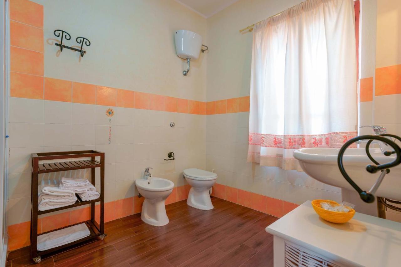 S'Apposentu Affittacamere Pula Buitenkant foto